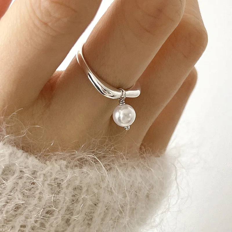 Geometry Pearl Unusual Ring