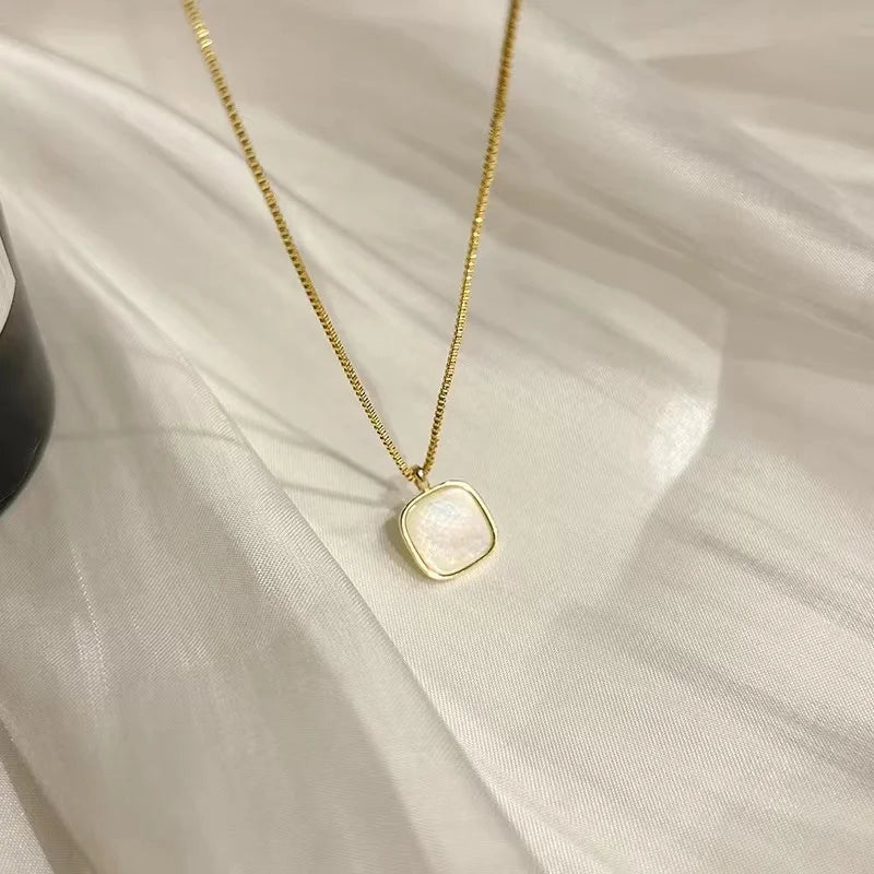 Gold Geometric Shell Pendant Necklace