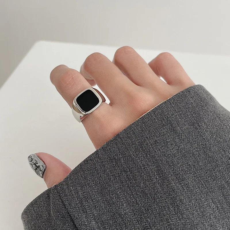 Black Stone Crystal Ring
