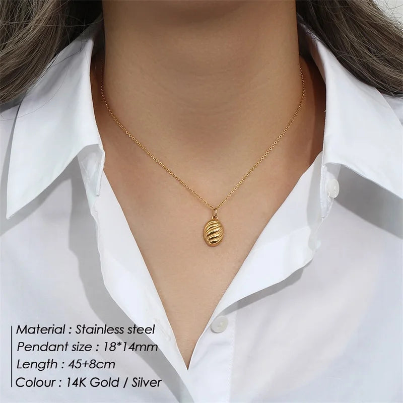 Classic Croissant Pendant Necklace
