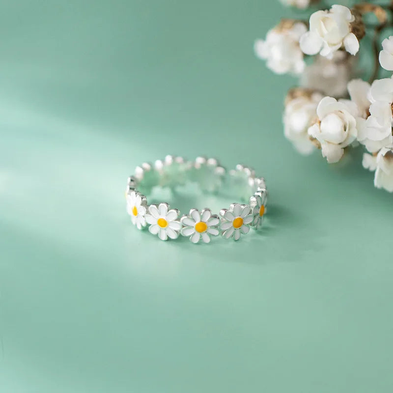 Daisy Enamel Silver Ring