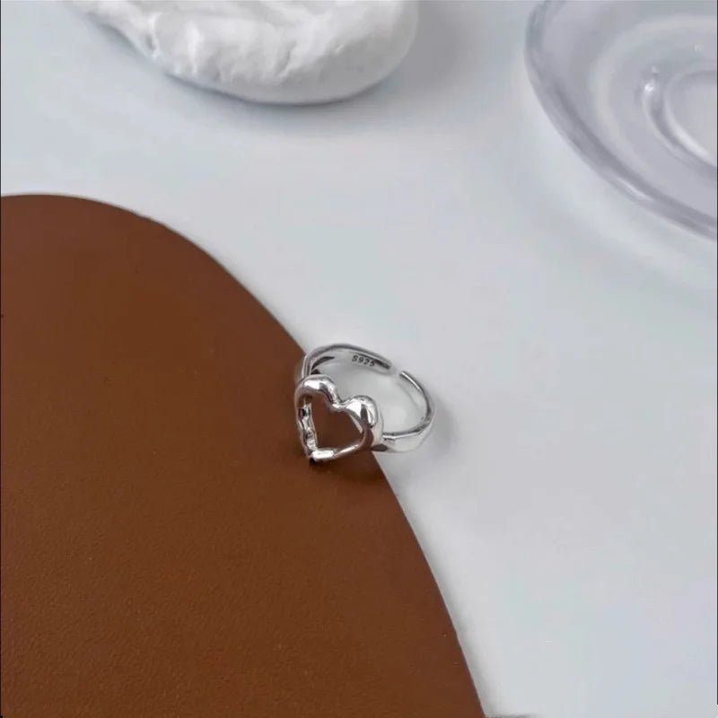 Love Heart Overlap Ring