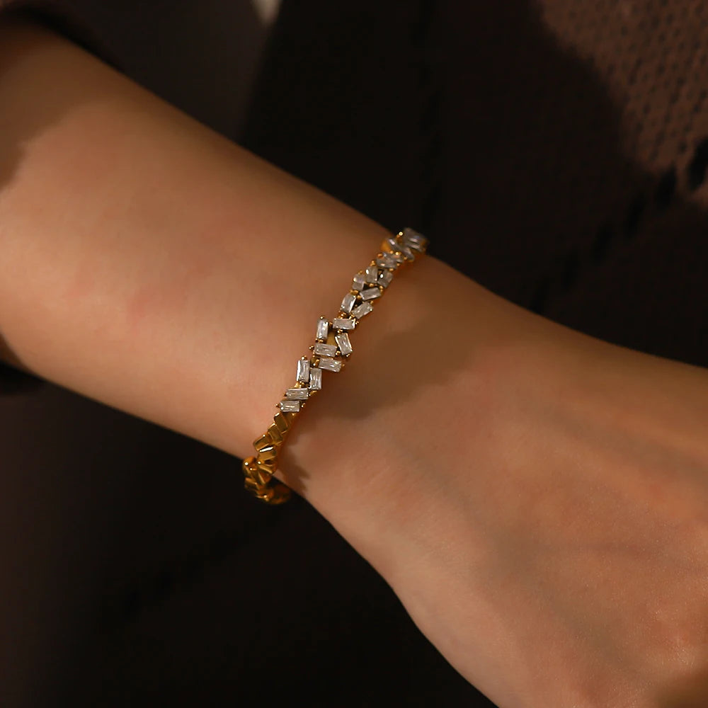 Shiny Cubic Zirconia Gold Bracelet