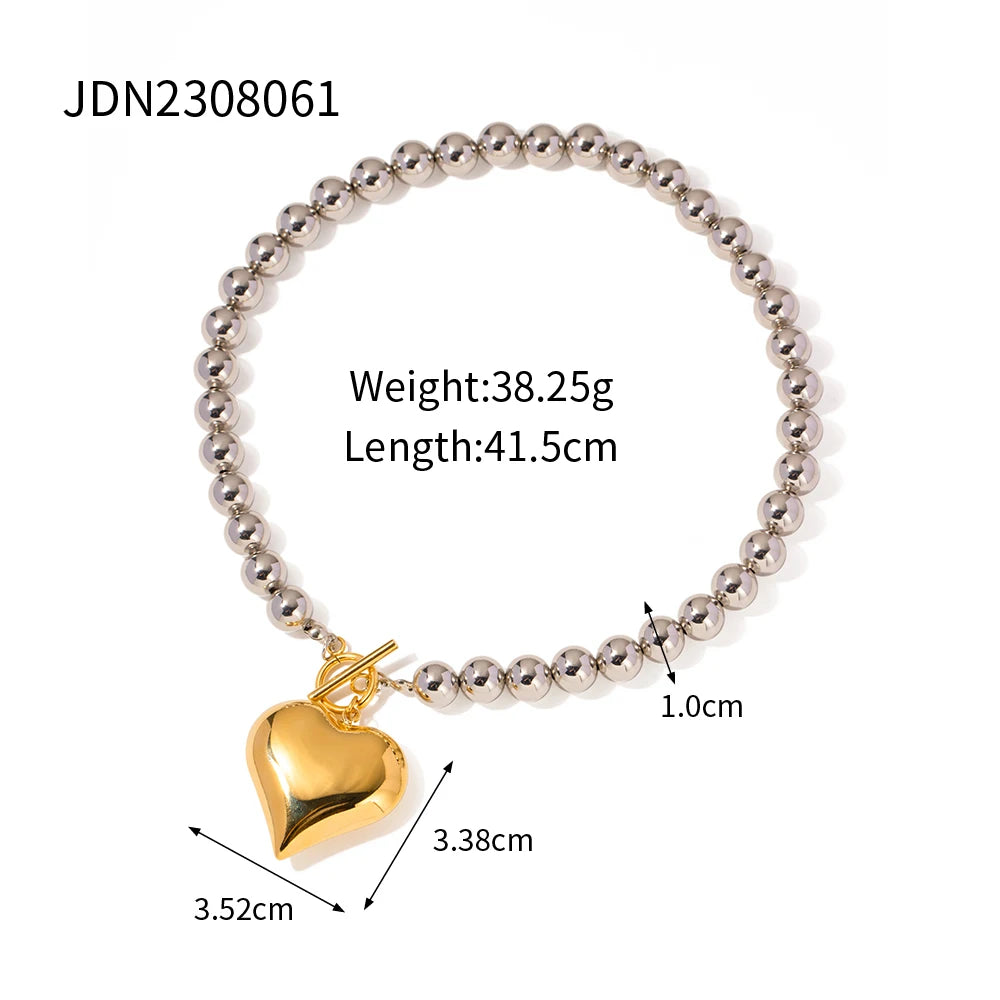 Glossy Heart Bead Necklace