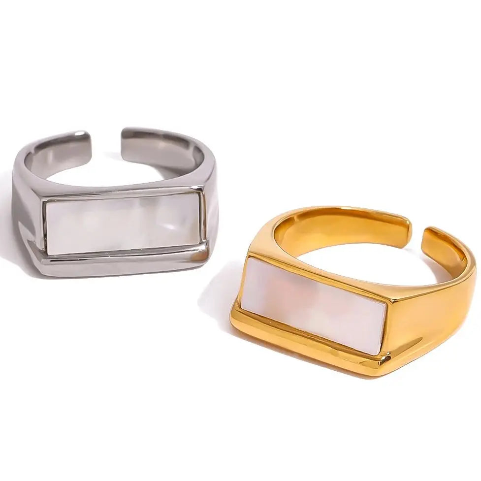 Gold Shell Geometric Ring